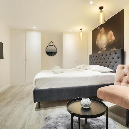 Rent A Room - Apartment St Honore Paris Exterior foto