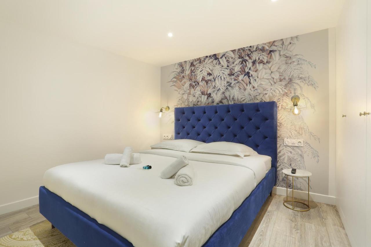 Rent A Room - Apartment St Honore Paris Exterior foto